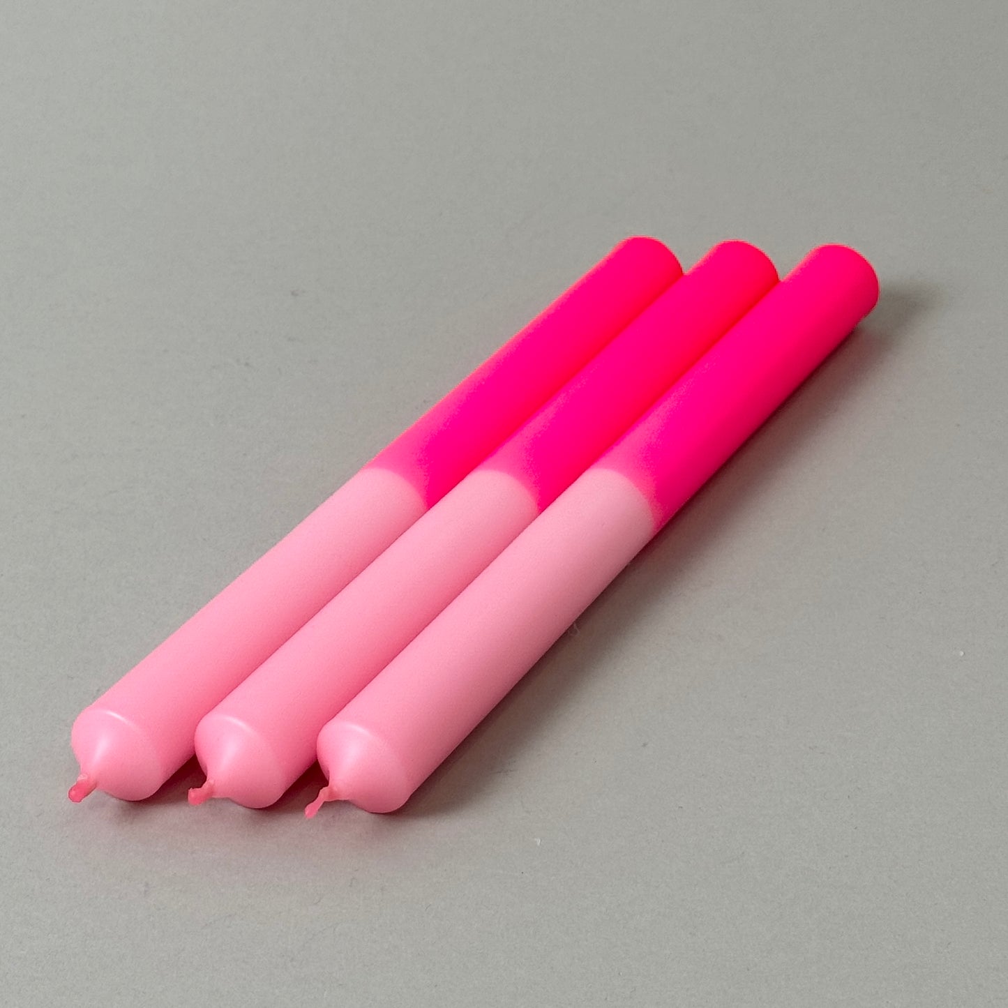 PINKIMGLÜCK | Stabkerzen | Neonpink + Rose